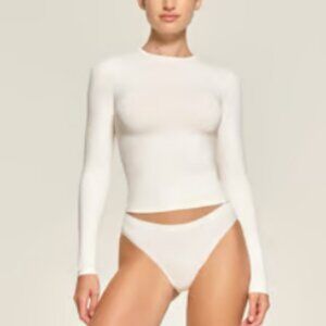 Skims Soft Smoothing Seamless Long Sleeve, XS Womens, Marble